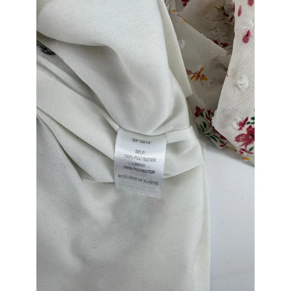 Q+A Los Angeles Floral Smocked Peplum Top Swiss Dot Puff Sleeve Cream Large - Picture 6 of 6